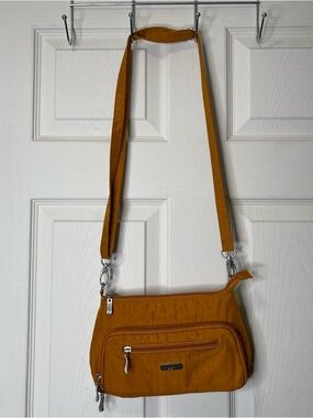 Baggallini Animal Print Orange Everyday Crossbody Bag